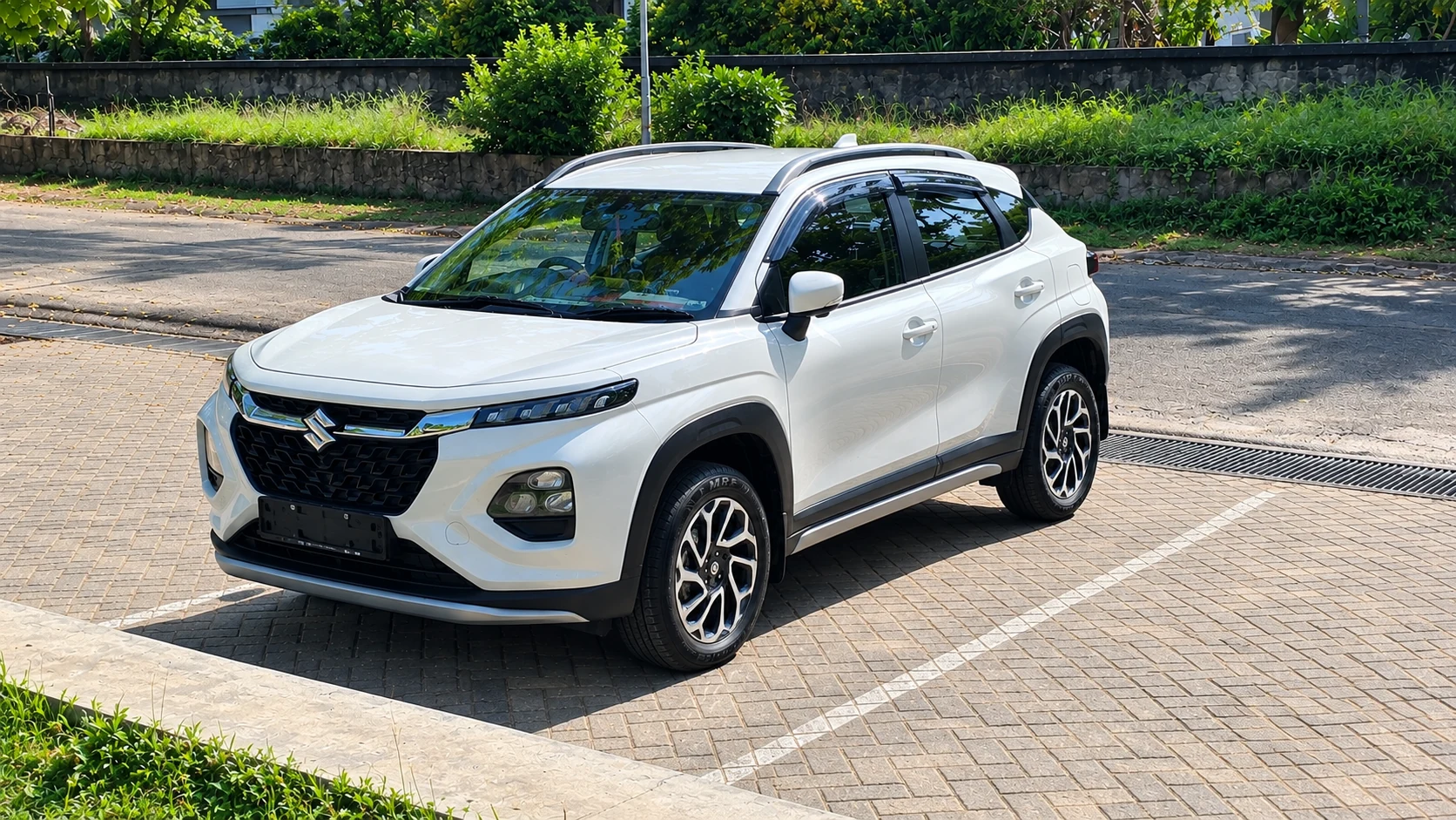 Suzuki Fronx 3
